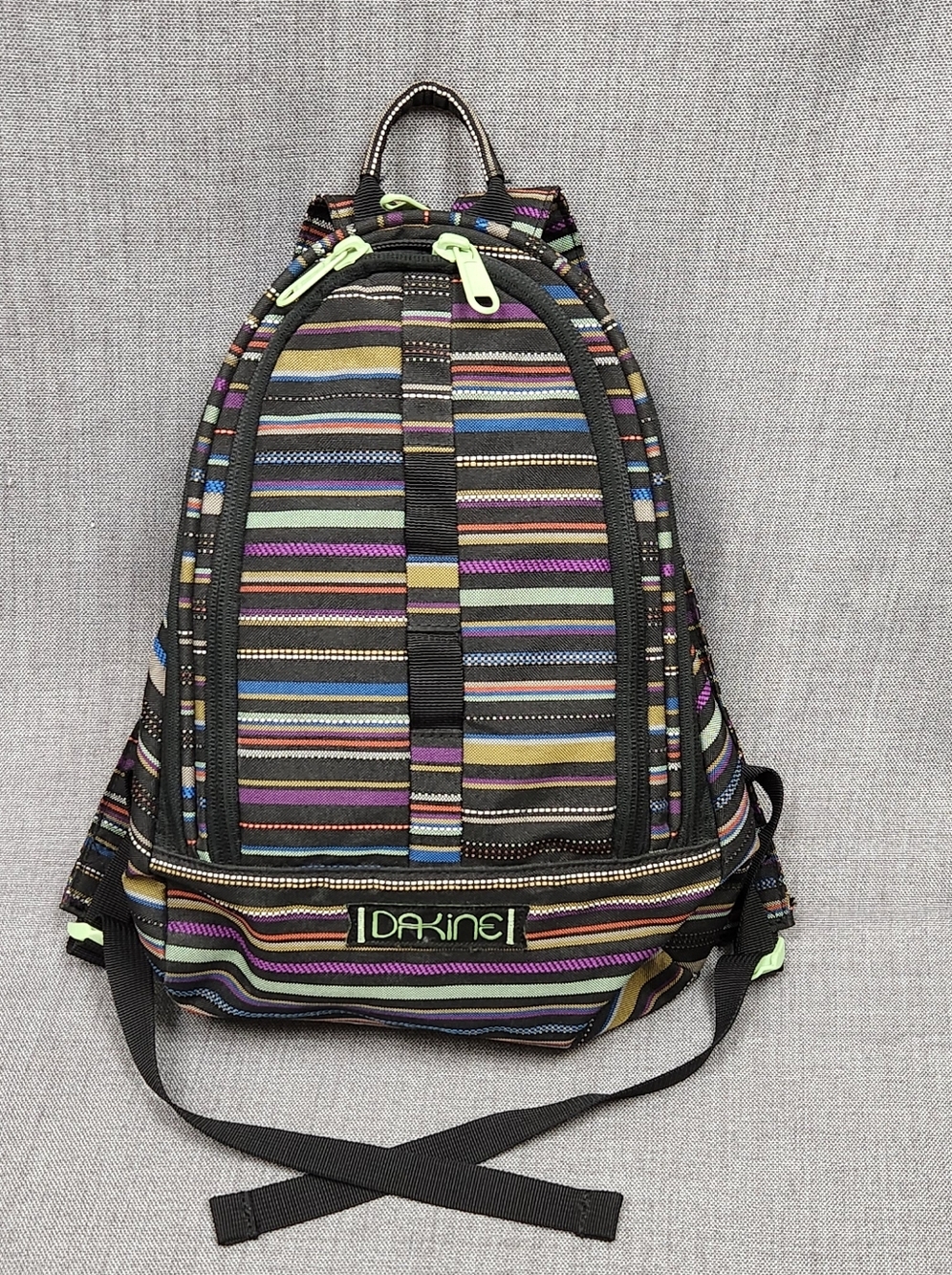 Dakine Cosmo Mini Backpack 6.5L 2 Compartment. - Picture 2 of 6